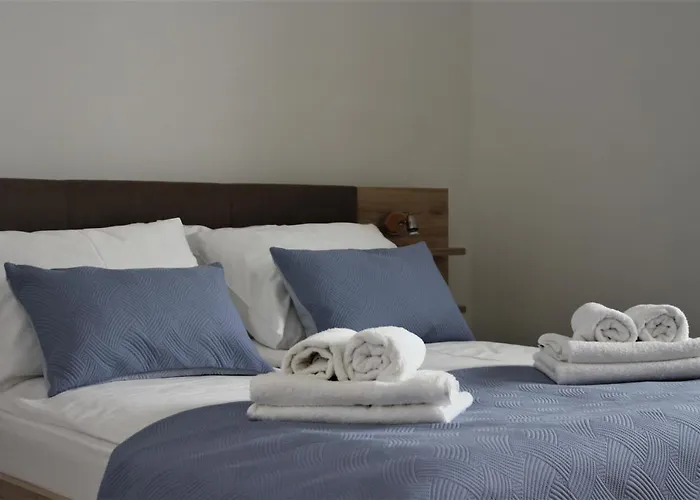 I & R Apartman Necujam