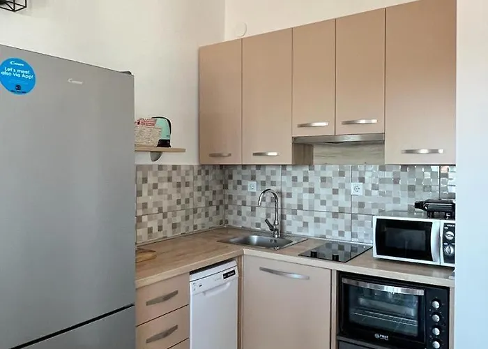 Apartman I & R *